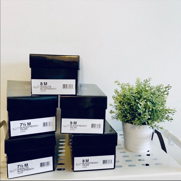 BCBG | Black Suede Bow Flat New In Box - Picture 6 of 8